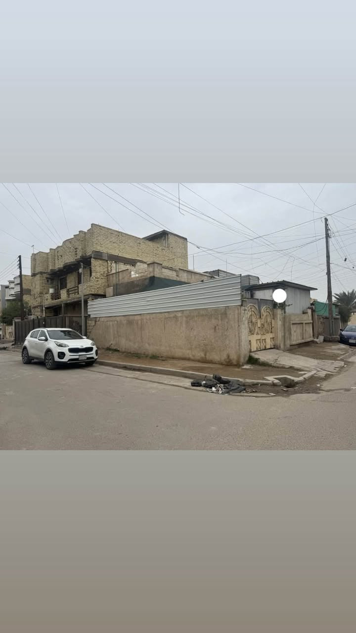 سلام عليكم بيت للبيع في منطقه ابو دشير بدايه شارع الضغط قرب اسواق تفاحه ( البيت ركن ) البيت 10 × 10 شبه كاع للتفاصيل وللاستفسار الاتصال بالرقم ***********
