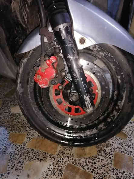 سلام عليكم سكنس نثيه 140دراجه خير من لله ونكره سلف وهندر دراجه لا نضوح ولا تبخير..ولا تنقيص.دراجه شغاله بس كابريتر وصخه تشتغل دراجه وتمشي بيه عادي بي من تقبط سكليتر شويه تكطع بيك مكاني مدينه صدر هاذ رقمي ***********
