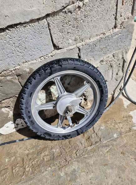 تانكي عضم وتاير ويل عضم  كاملات  للبيع كربله حي نصر
***********
