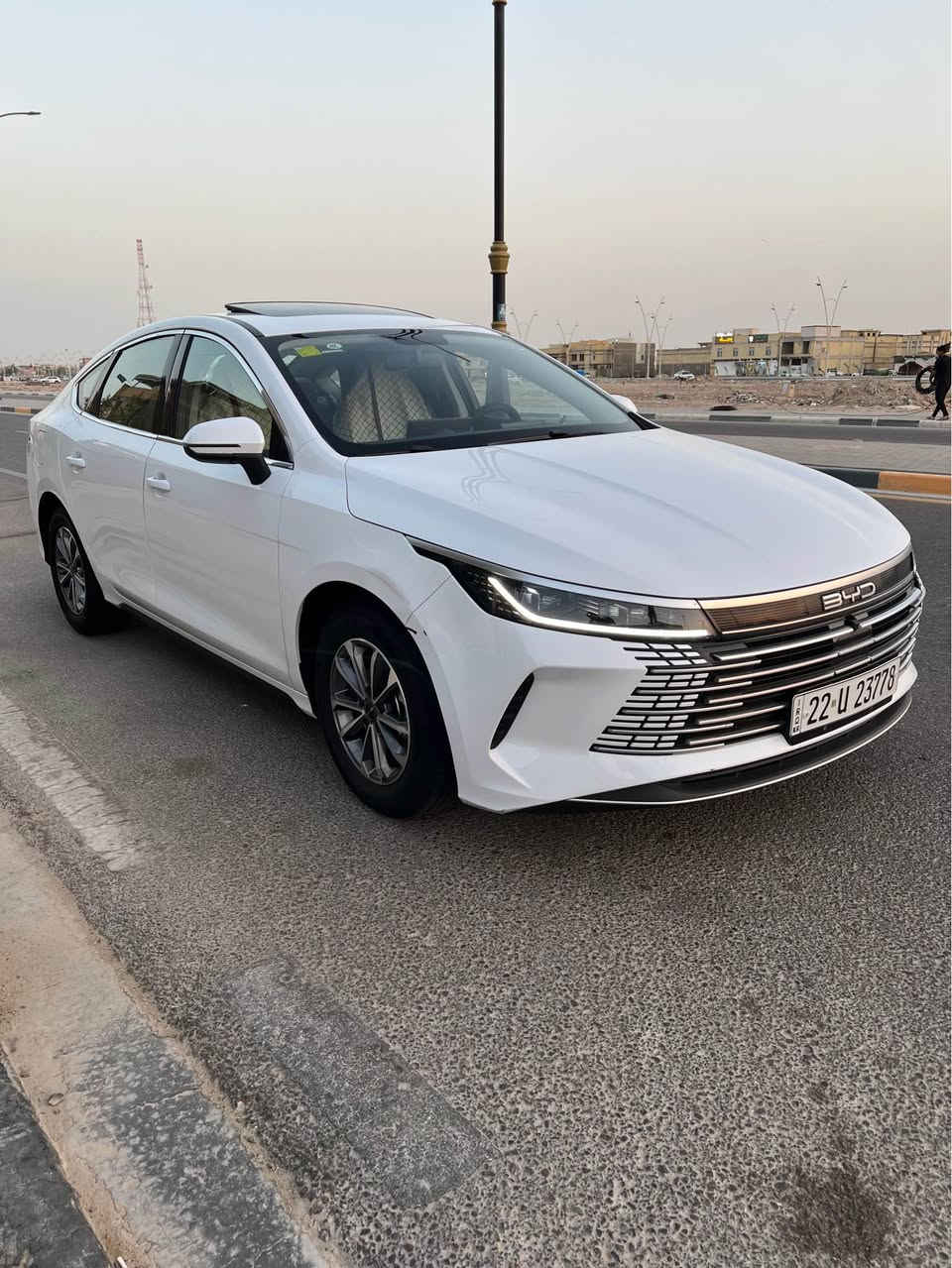 Byd دستروير 2025
كفاله عامه ماعده اربع اصابع طخه خفيفه بدون بارد
ماشيه 8000الف kmفول مواصفات فتحة سقف شاشه جبيره قلاب …تواصل 
سعر 133ورقه وبيه مجال بسيط  *********** Singapore
