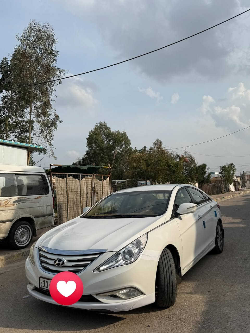 السلام عليكم سوناتا موديل 2013  
مكينة 2400
قطعتين تبريد 
شفتات ستيرن 
كرسي السائق كهرباء 
ربع الجاملغ الخلفي صبغ فقط الباقي مكفول 
مكينة كير كفالة 
السيارة خليجي 
السعر :132
رقم الهاتف :***********
