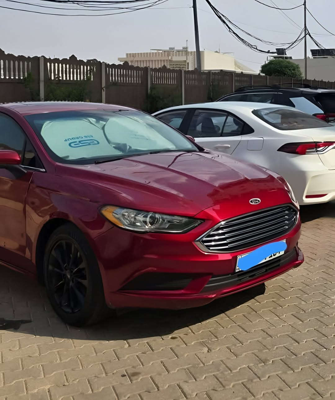 السلام عليكم

Se فورد فيوجن 2017 ماشية 130 الف كيلو محرک 1500 توربو

فتحة سقف -

شاشة كبيرة -

بصمة تشغيل

تحديد سرعة -

كاميرا -

حساسات -

كير ماوس -

تبريد خلفي -

ضرر السيارة جاملغ سكن و شويه بالباب فقط بدون ایرباک وبدون دواخل وبدون بجم بشرط صور الحادث بالمنشور موجودة

سيارة نظيفة جدا بشرط الكير والمحرك شركة تبريد ثلج .

*********** 📞
