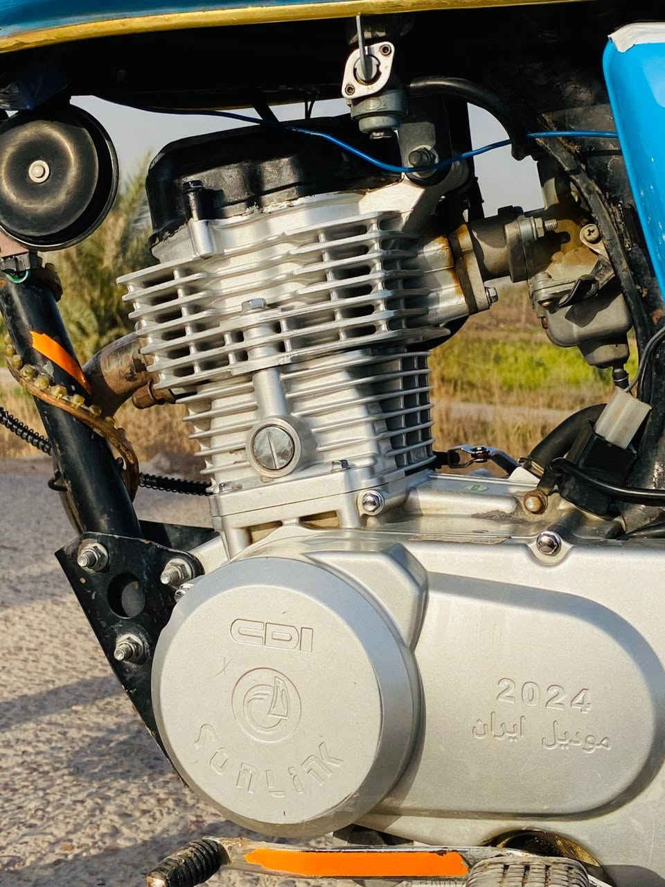 سلام عليكم دراجه4 كير سونك محرك مكفول موديل 24اوراق كامله كمرك مدفوع السعر 800وبيها مجال  مكاني اليوسفيه قرب عل السريع الجديد ***********
