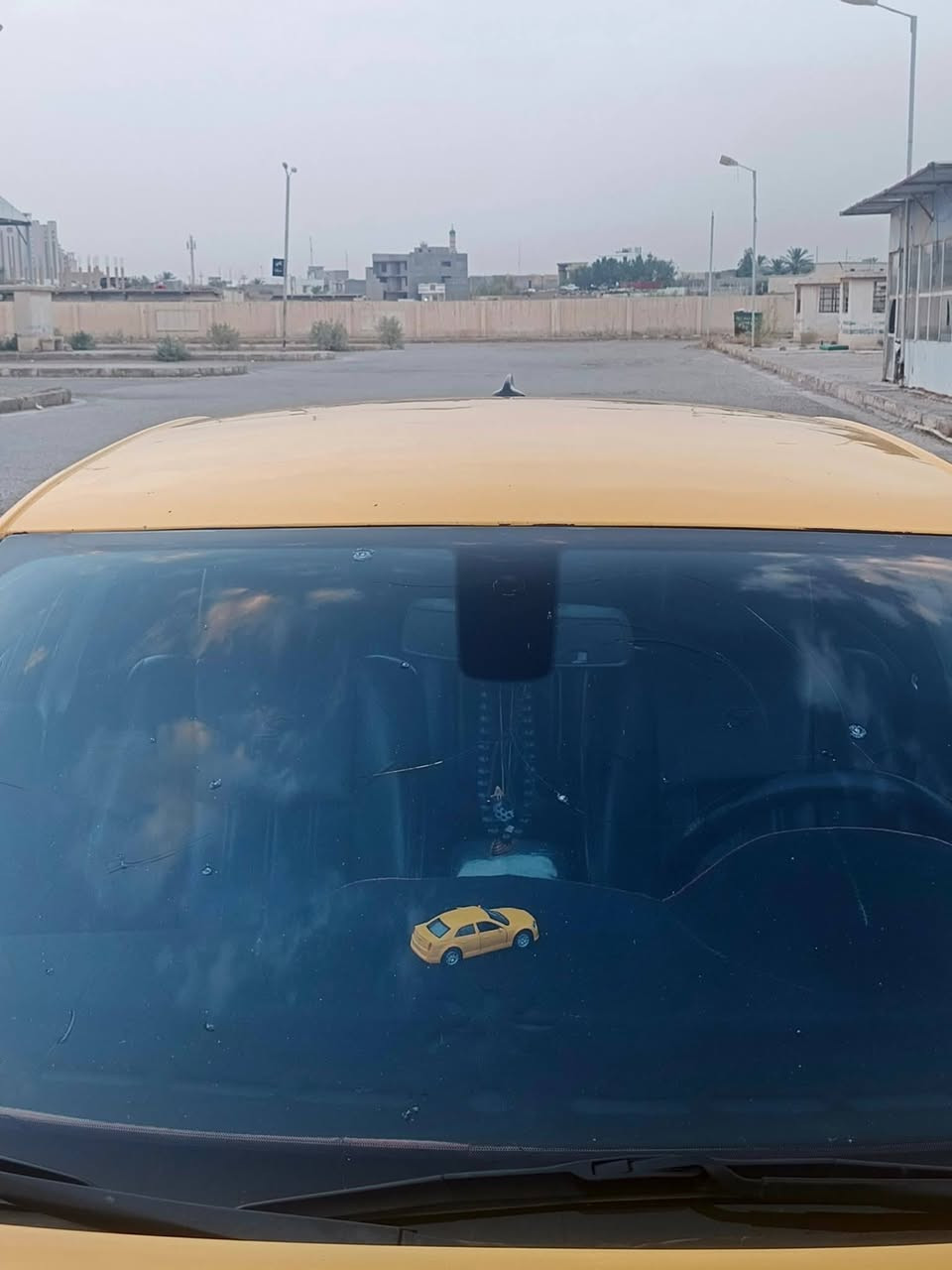 السلام عليكم اوباما 19 s اصل رقم انكليزي بغداد امبدل بنيد السعر 210 موبايل ***********

