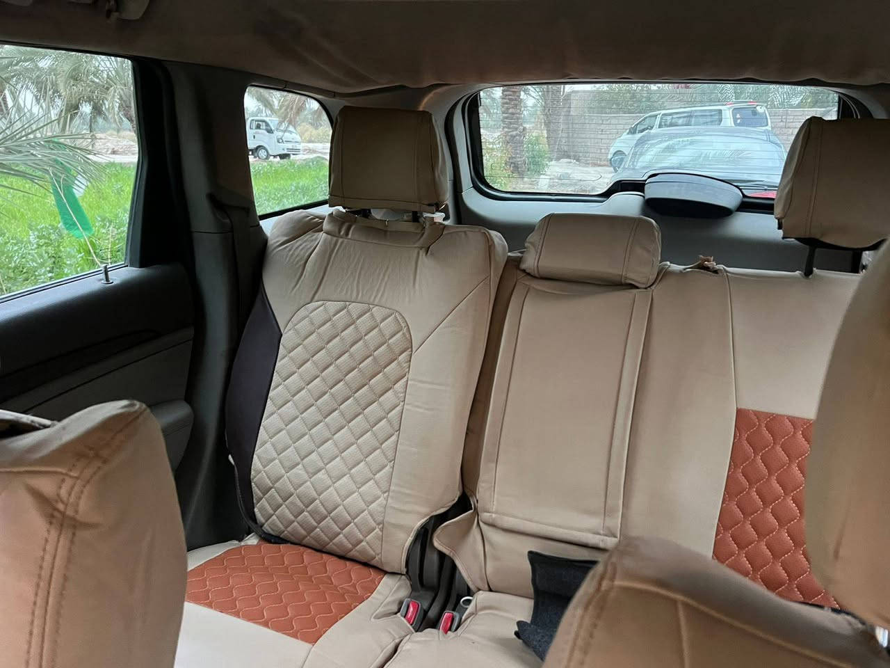 السلام عليكم جيب للبيع موديل 12 مكينه 3600
كدامك المنشور اثر جراد فقط بدون معجون فقط رش
بسمي بغداد سياره جديده السعر قفل ب125 بيع فقط 
الاتصال على الرقم التالي مكان حله 
***********
