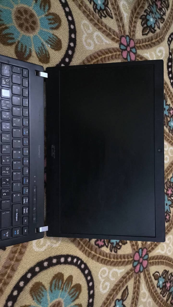 السلام عليكم
لابتوب للبيع 
acer
المعالج: core i5 الجيل الرابع 
كرت الشاشة: 4GB
الرامات: 6GB 
وياه شاحنه + ماوس 

*ملاحظة: الجهاز مثل شفتو بالفيديو اشغله يشتغل شوية بعدها يرجع يطفه اخذته للمصلح كال بطارية 
اني ابيعة الك هيج 
السعر ( 80 الف ) وبي مجال 
للاستفسار ***********
