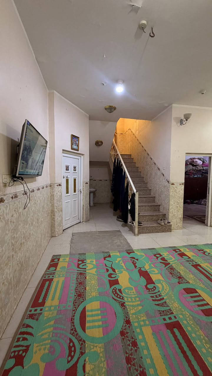 🏡 دار للبيع في حي النفط 🏡
المساحة 200م طابو زراعي 
تاريخ البناء 2015 
غرفة نوم عدد 3 🛌 صالة 🛋 استقبال 🪑 مطبخ 🍱 صحيات عدد 2 🛁
(اڪـتب تـمّ يـصلـك الـسـعـر أو مـراجعـة مـكـتب الـمـسـتـشـار)
📞 للاستفسار اكثر:
*********** 
***********

📍 عنوان المكتب: شارع حي المعلمين، قرب مستشفى الصادق الأهلي، مقابل مطعم شام.
