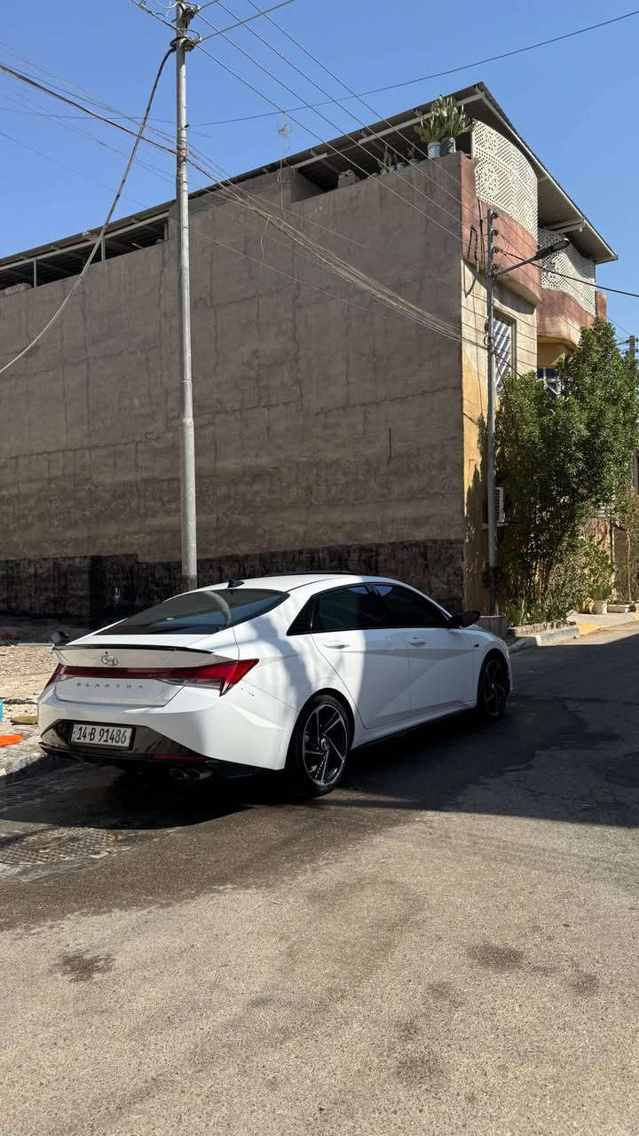 السلام عليكم النترا ان لاين 2023 معوقين بصره مكينة 1600 تيربو كير DCT 7 نمر السياره فول مواصفات للاخير اعلى فئة بل النترا ماشيه ٤٥ الف كيلو متر حادث سياره ربع بنيد صبغ + طكه في الباب الخلفي عل حالها مامصلحه ماطاك بيها ايرباك بدون شواصي السعر 165 رقمي *********** البصرة, العراق
