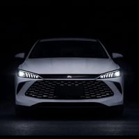 بي واي دي كن بلاس  موديل 2025 الداخل لون زيتوني جلد  حجم البطاريه 55كي...