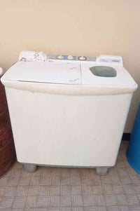 للبيع تانكي+غساله +كرسي+مرايات الاتصال على الرقم 07707150903 او مراسلة...