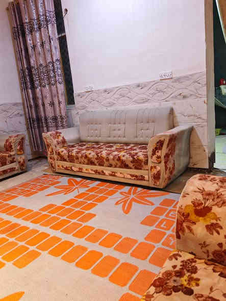 تخم للبيع مكان كربلاء طويريج سعر 200. بي مجال 
***********
