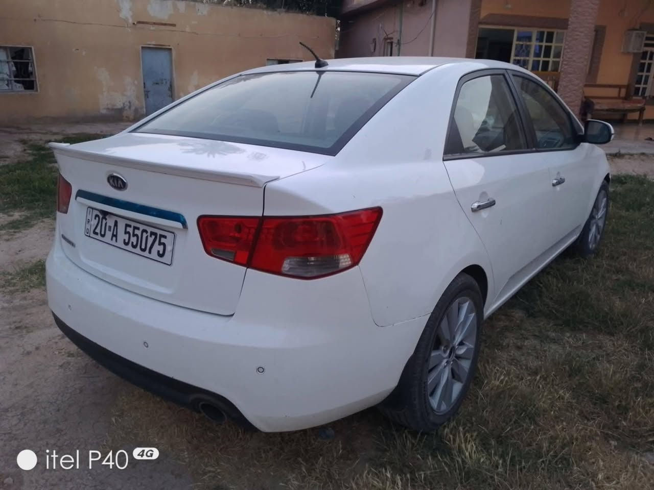 سلام عليكم ورحمة الله ♥
سيراتو 2013 فول مواصفات واحد على واحد رقم اديالى  المحرك 1600 ابسمي تحويل ثاني يوم 
المواصفات 
بصمة + فتحة + بصمة ابواب * ايربكات سليمة + تحكم استيرن فول 
ما ناقصهة اي شي ما اذب عليها الف دينار على ايدي والله  مكان اديالى الوجيهيه 
الرقم ***********
السعر 115
