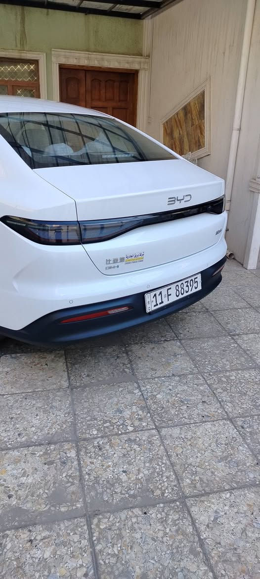 سلام عليكم ..
بي واي دي سيل 5 موديل 2025  BYD seal 05 
لون السيارة ابيض داخل ابيض 

السعر   19,200,000و بيها مجال بسيط ..
تواصل : *********** واتسب

مكان السيارة : بغداد المشتل

رقم بغداد بأسمي تحويل مباشر 
سيارة ماشية  11 الف كيلو
سيارة كلش جديده سواء داخل او خارج استخدام على ايد واحده من زيرو
مكفوله كفاله عامة ع وضع الشركه 
كير محرك كهربائيات بطارية كلى على وضع الشركه 

 
غراض السيارة كاملة من شاحن الاصلي ارضيات فوم منفاخ 
كارت تشغيل NFC

مواصفات السيل 05 معروفه  : 
محرك 1500 + بطارية كبيرة بنضام البلكن هايبرد
 فول شحن و فول بانزين تمشي 2100 كيلو و اكثر
سيارة تشغيل بصمة دخول بصمة تشغيل عن بعد 
داخل ابيض كشنات جلد شاشة وسطية كبيره + شاشة عدادت دجتل
فول تحكم ستيرن اوامر صوتية كروس مثبت سرعة حساسات خلفية
انارة امامية فول زينون فول LED سكن LED بك لايت LED ، 
قطعتين تبريد مناخ منفصل ، وضعيات قيادة SPORT eco normal .
ما عجبك المنشور ارفعه بكلمة يالله
