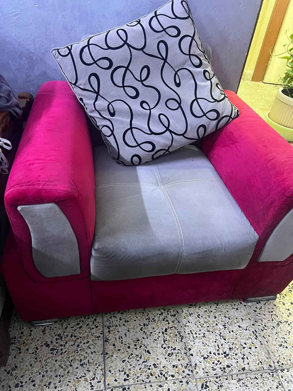 تخم كامل للبيع كبيره او وسط او اثنان صغيرة


**إذا كنت صاحب هذا الإعلان وتريد حذفه لأي سبب، رجاءا أرسل رسالة إلى الدعم الفني**