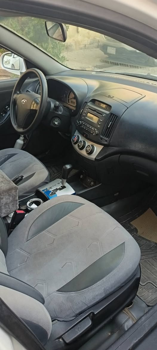 السلام عليكم ورحمة الله وبركاته 
النتره البيع مديل 2008 مكينه 2000 رقم بغداد الماني بسمي بيها نص باب ونص جاملق الخلفي اثر دحجه ستوته والباقي مكفول سياره خير من الله جاهزه السعر 108 وبيها مجال قليل مكاني النجف الكوفه حي ميسان 
(***********)
