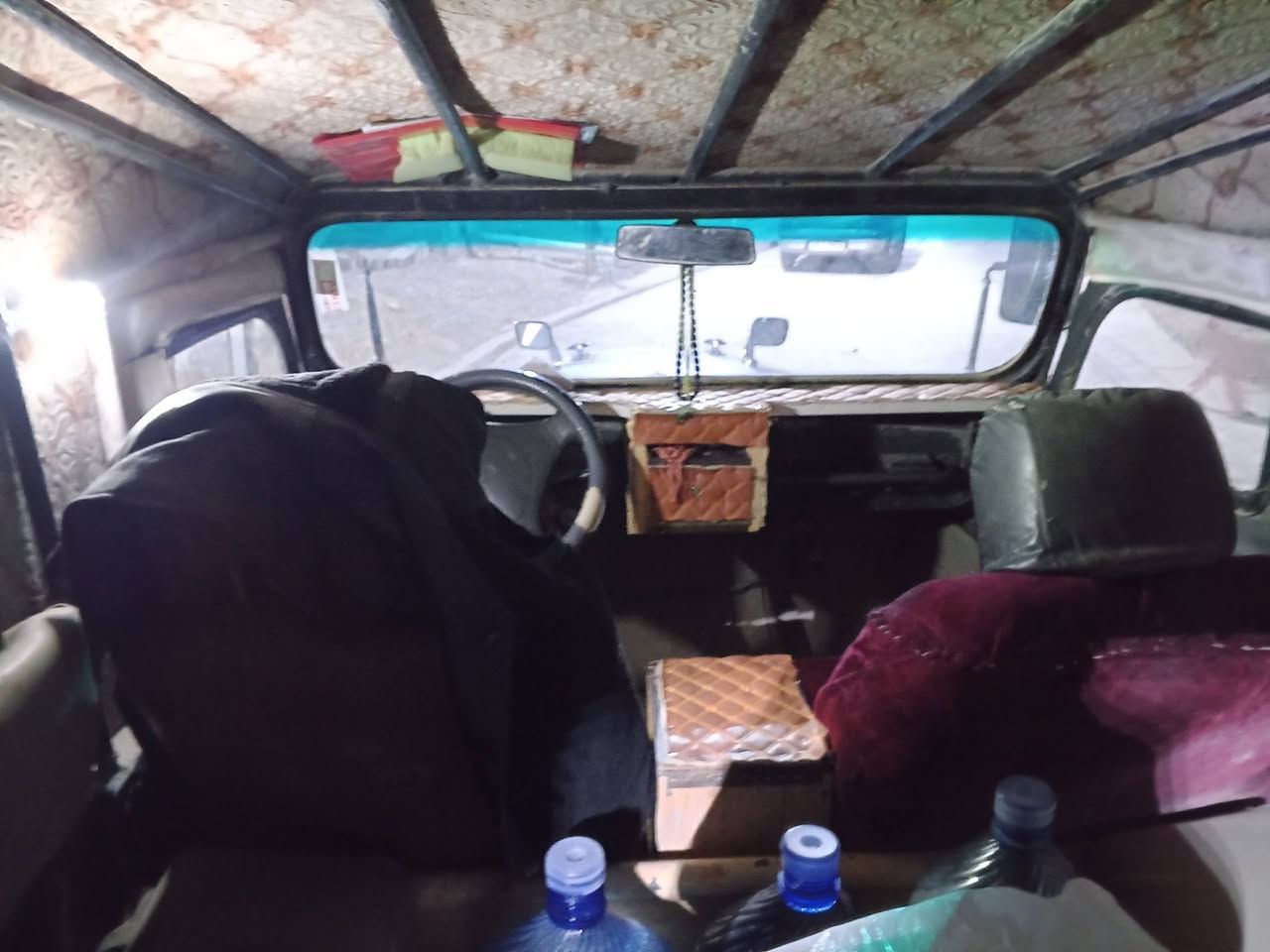 السلام عليكم
جيب روسي للبيع بدون رقم كير عادي راس الثور محرك ونجي نضيف مكفول بريك باور سياره نضيفه تعمير جديد السعر 3ونص للاستفسار اكثر خاص او الاتصال على الرقم***********
