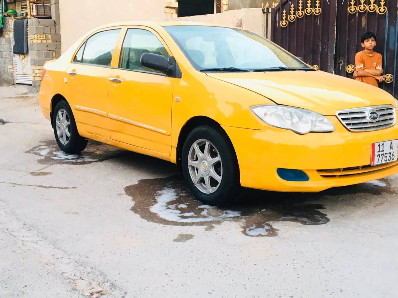 سلام عليكم حبايب بيوايدي مديل ١١  كير ومكينه خير من الله جدد تبريد ثلج صدر جديد مصفرة غرامات بسمي بيها بارد بل بيبان شي بصيط بدون صبغ هلالات ودوس كهربايات كلها شغاله اي نقص مابيها العنوان بغداد البياع السعر ٤٣ وبيها مجال نتصل وخادم ***********
