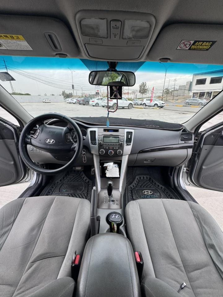 سوناته امريكي محرك 3.3 سلندر 6 رقم نينوى اني الشرعي بدون صبغ بدون تبديل مكانين بارد فقط وشويه تقحيلات مثل ما واضح بالصور كلشي وضع شركه وكلشي شرط محرك كير طخم تبريد 
السعر 133وبي مجال بسيط 
للتواصل واتساب ***********
