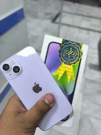 آيفون ١٤ عادي • ذاكرة ١٢٨ • طافي مقفل