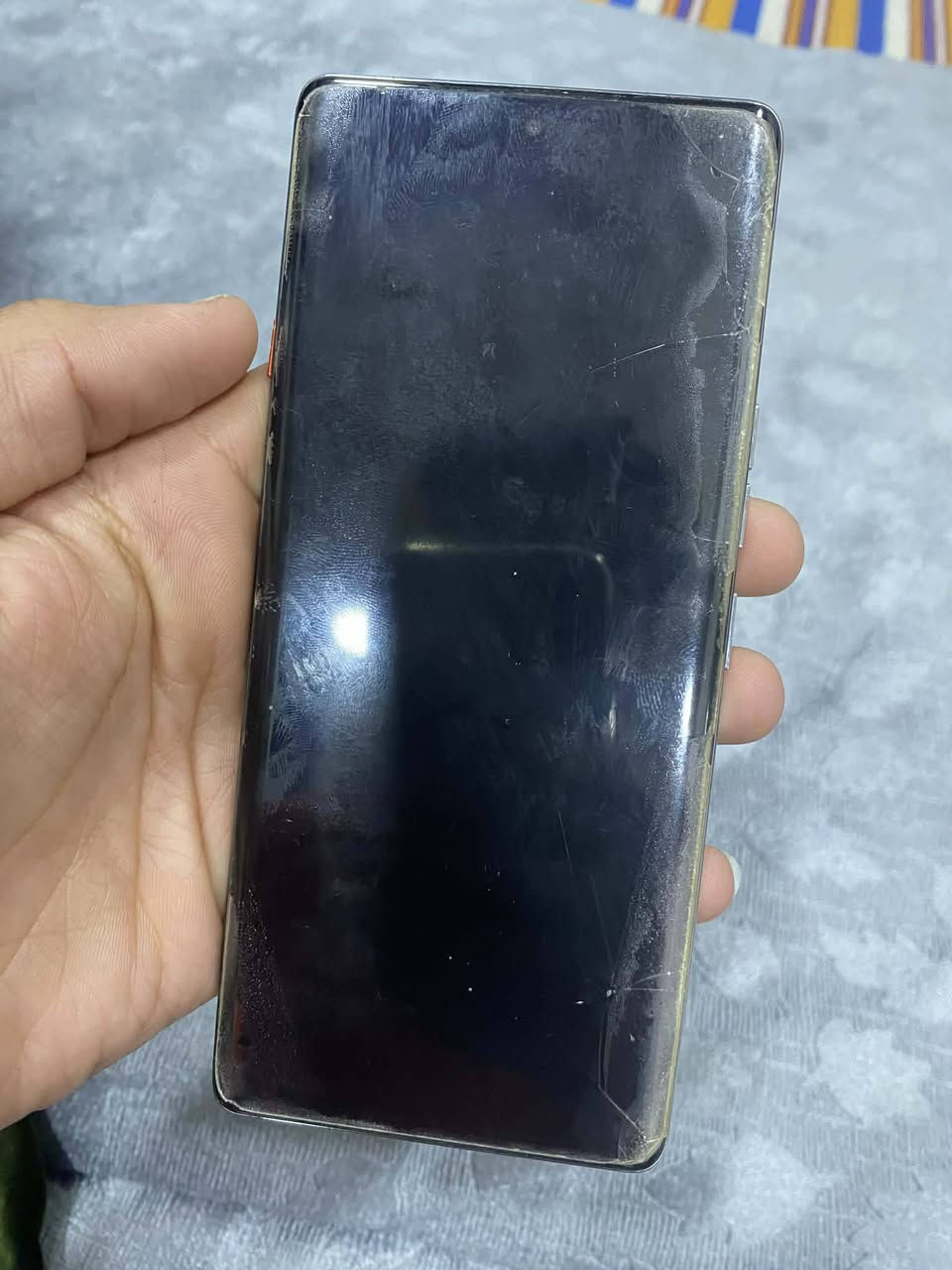 السلام عليكم
تكنو كامون 40 برو 5G

وحدة المعالجة المركزية  7300

RAM .. 8.00 GB+5.00 GB

50

الكاميرا الخلفية  50M OIS+8M

الكاميرا الأمامية  50M

البطارية 5200

الشاشة 1080x2436

ضد الماء والكسر 

ببجي 90 فريم 
نضافة 70 ٪

سعر 230 و بيها مجال 

شراي يجي خاص


**إذا كنت صاحب هذا الإعلان وتريد حذفه لأي سبب، رجاءا أرسل رسالة إلى الدعم الفني**