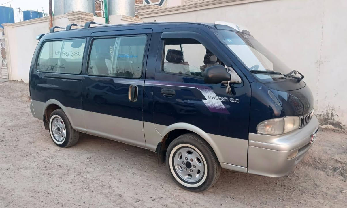 السلام عليكم
بريجو للبيع 
مديل 98 كامل المواصفات سيارة ع وضع شركه بلاديه ٤ شواصي جدد بلاديات مكينه كير اكسل صدر امامي وخلفي تخم تاير باتري جديد غرفه وضع شركه ماملعوب بيها باسمي رقم بغداد مصفره هيئه وغرامات سعر 77 قفل 🔒***********
