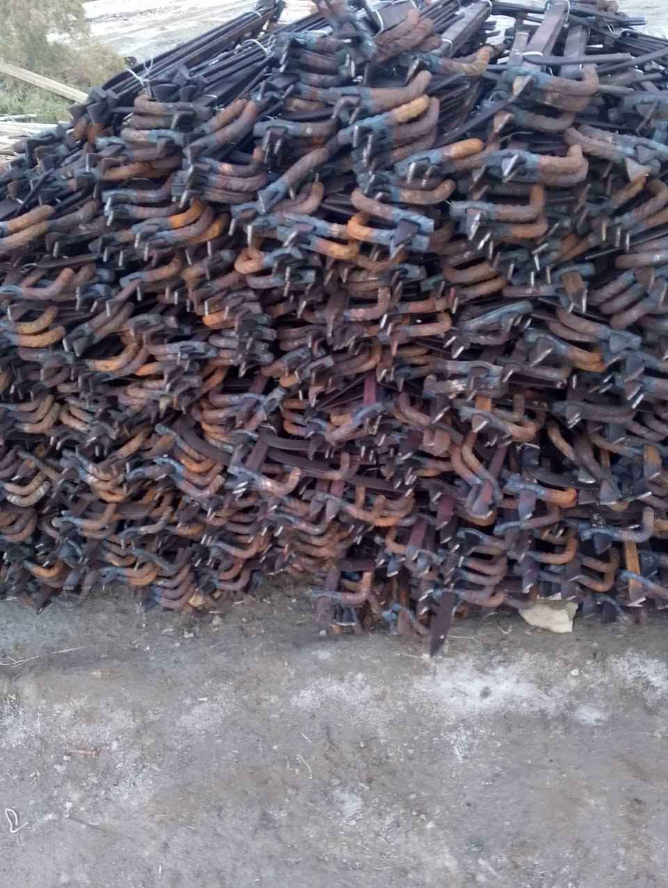 #يتوفر فخات عدد مفتوح طول متر المكان السماوه ***********
