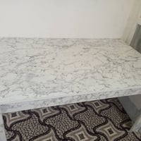 ترابيزة سفرة • يدوي • للبيع