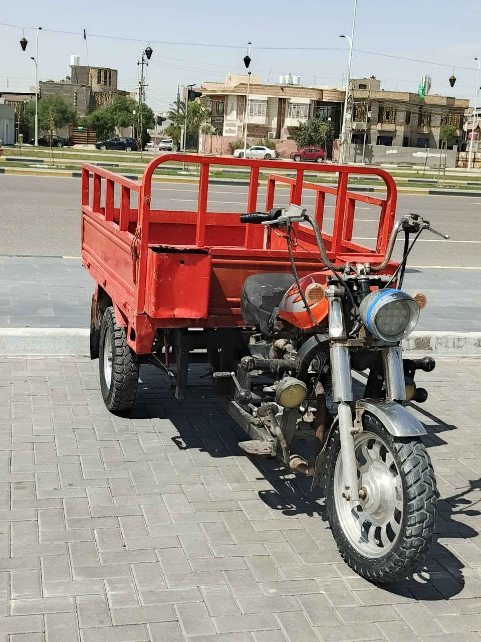 سلام عليكم ستوته امتيار البيع ستوته نضيفه وخير من الله 
ستوته نضيفه ومحرك صبانه ماحاطين عليه شاصي نضيف تواير جدد اكسل جديد امتيار ستوته معمره دبلات باكستاني 
الكدام وستوته بيه نواقص بس عينه والباقي كله شقال كلابات هورن سلف هندر بديه نضيف كاعيه مابيه خياس شاصي مامخيس ستوته شوف العير شوفه بل نقال شوفه من تجي مكاني بصره طويسه ستوته كلك 
رقمي هذه 👈***********وستوته مكفواله من السرقه
