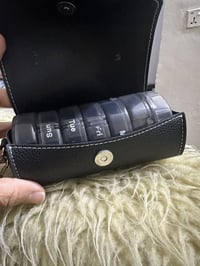 منظم حبوب • ٧ أيام • غطاء بولي يوريثان