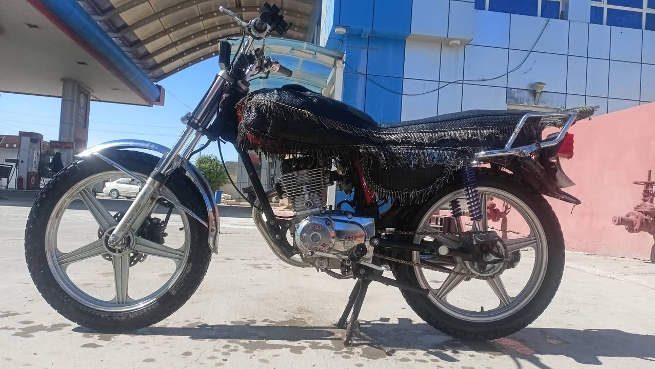 بۆ فڕۆشتن ڕووبار2017نمونەیەلەجوانی و پاکی پێنج گێڕ حجم150 تایەیی پێشودوای 18یەلۆکە کارەبای ئیشەکات سعری 360کەمێک معامەلە ناونیشان کەلار/سموود ژمارە👈***********
