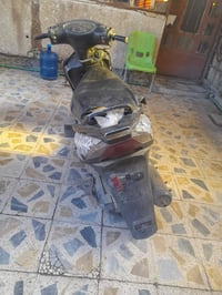 دراجتين للبيع الاولى ماكس ١٤٠ شغاله فول  يرادلها فقط لايت  الثانيه بول...