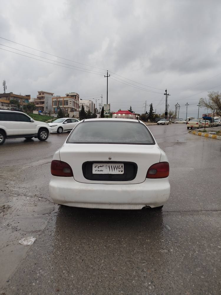 Honda accent 1996 
***********
spi . NRX $18$
***********
gerr 3ady
 arrm Kon slemani
هۆندا ئەکسنت ١٩٩٦.نرخ 18$ 
ئاڕمی کۆن سلێمانی+ سەنەوی 
سپی گێڕ عادی 
مەکینە و گێڕ بیلادی 
تەبرید سارد و گەرم 
چوار تایەی تازە السليمانية, العراق
