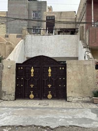 ⛰️ مشتمل بناء نظيف للبيع 🧿  📍الموقع : شارع فلسطين محله 502  🛑المساحه ا...