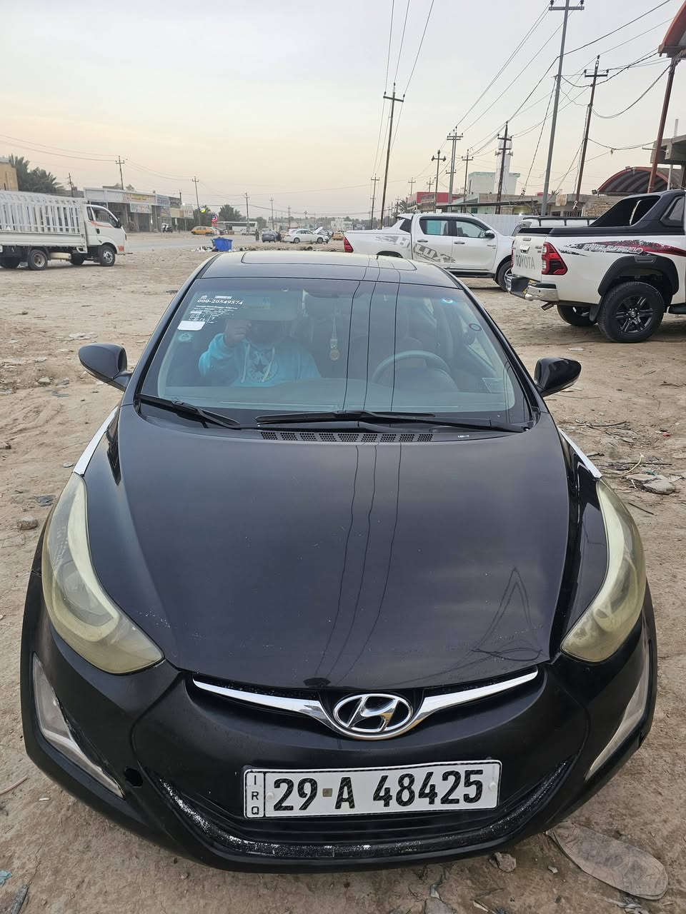 النترا موديل 2016
فول موصفات بصمة تدفه كشنات فتحه 
منظومة زنون 
وارد أمريكي 
رقم الجديد بسمي 
حادث جاملغ خلفي 
ماشية ١٥٢ 
***********
السعر ب١١٠ او بيهه مجال 
مكانها الديوانية الإسكان
