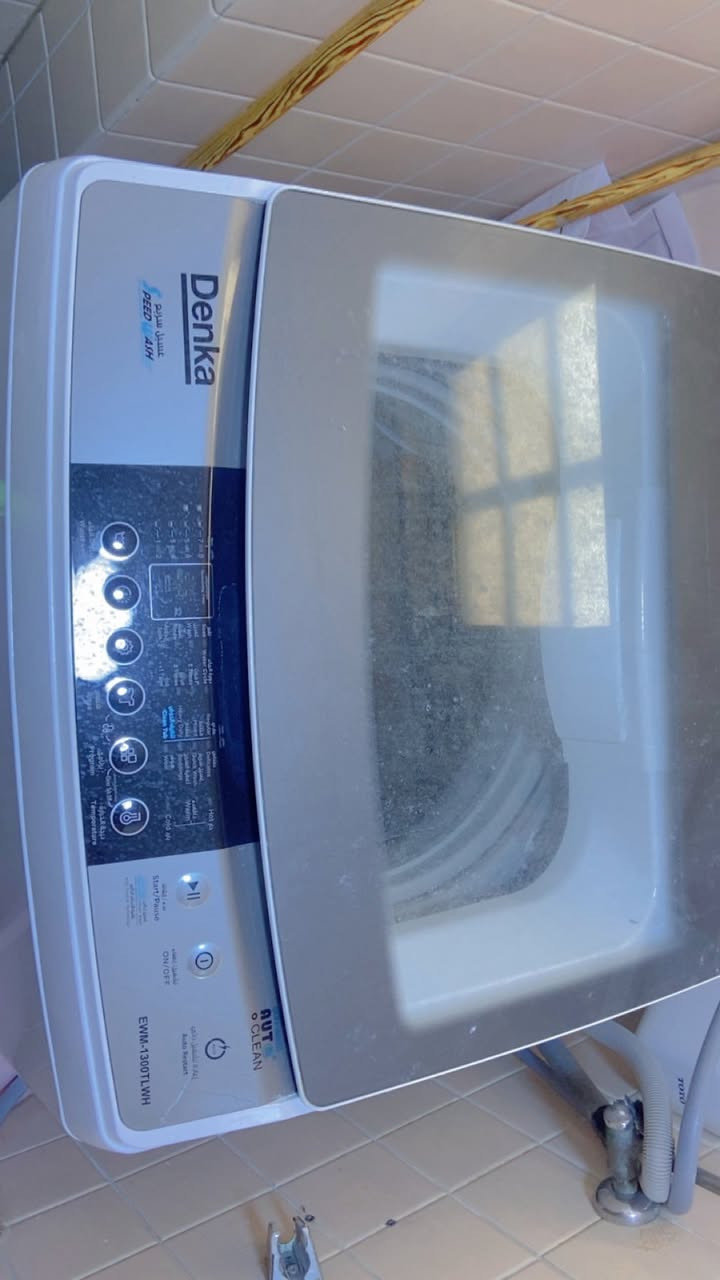 سلام عليكم عدي غراض بيت كامله للبيع + سبلت اوكس طن ونص وغرفه نوم نفر واحد اثاث كامل للاستفسار
***********
