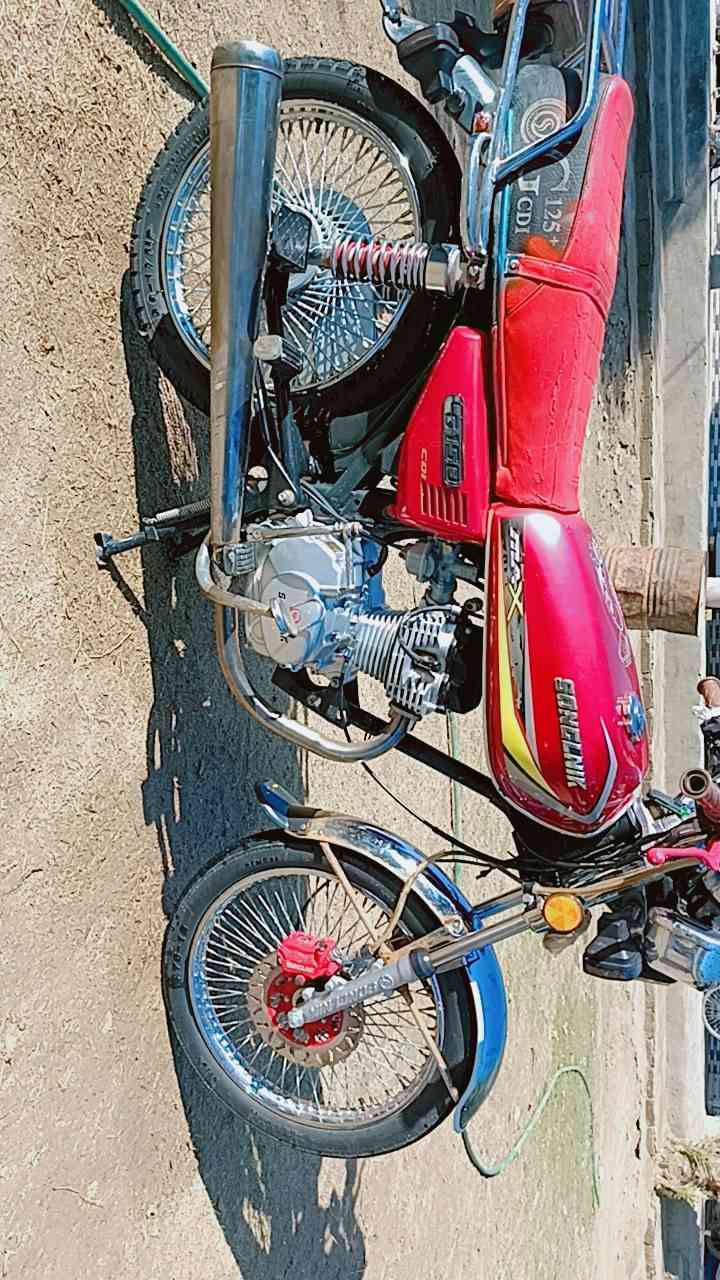 دراجه للبيع موديل 24مكفول كفاله عامه اوراق كامله كهربائيات كامله دراجه خير من الله انضف من الصوره 625 وبيها مجال رقم الهاتف ***********
