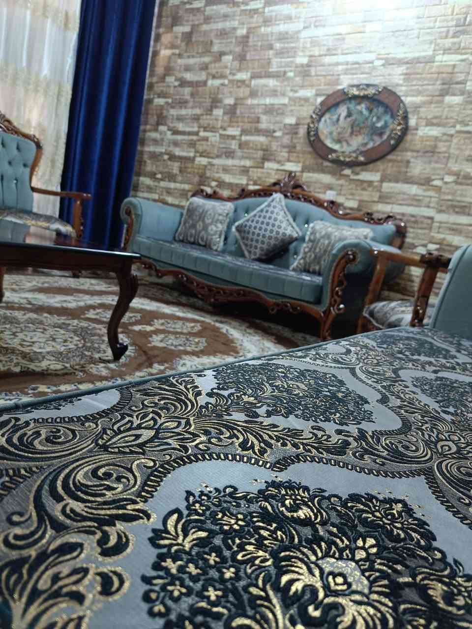 تخم تركي ١٠ نفرات أخو الجديد موديل حديث خشب زان الأصلي أستعمال قليل ستفسار ***********
