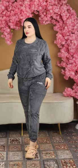 قات تراكسوت كجان بو فروشتن 
قياس فري سايز تا وزن 75 كيلو ده بيت 
هه ركه سيك ويستي به يوندي بكات جوابى كومينت نادمو ناونيشان كه لار ئاواره كان نزيك مكتب ئامانج ***********
نرخي دانه ي 10 هه زار دينار
