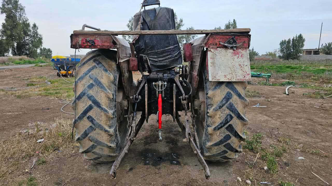 سلام عليكم مكينة عنتر موديل 84 مكينة خير من الله حلوة ونضيفة سنوية صاقطة من  2007 مكاني ديالى جنوب بلدروز السعر خاص للاتصال على الرقم :‏‪***********‬‏
