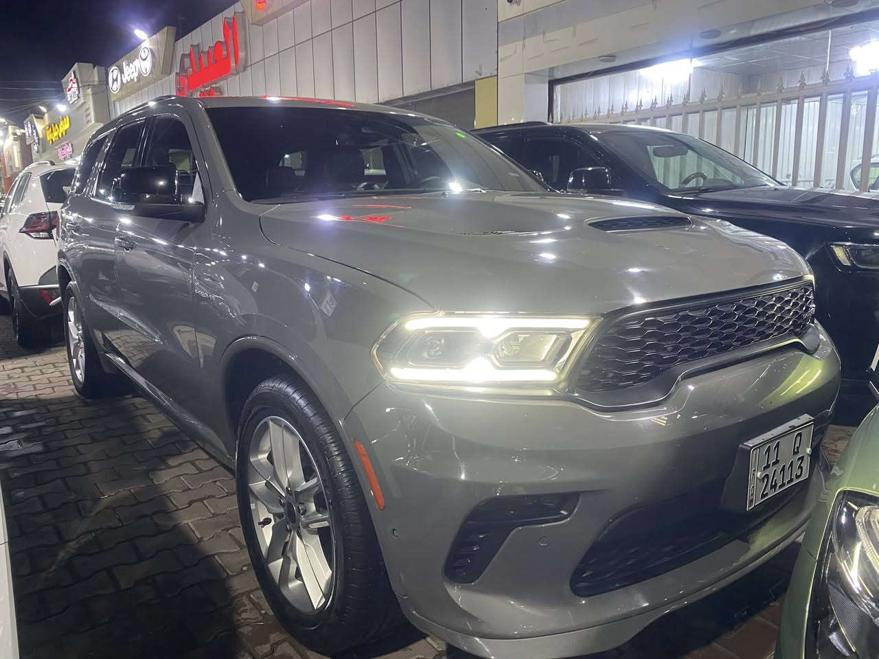 السلام عليكم 
للبيع دودج دورنكو 2023 R/T MAX محرك 5700cc لون مميز حادثها جاملغ وربع بنيد بدون شاصي بدون لغد بدون ايرباك ماشيه 71000mil مكان السياره بغداد الكريعات معرض الريان لتجارة السيارات السعر 35000$ وبيها مجال ***********
***********
