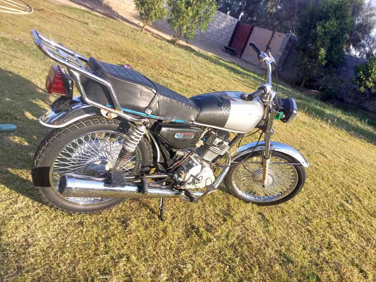 دراجه للبيع تايگر موديل 17 السعر 370 وبيهه مجال قليل  ***********
