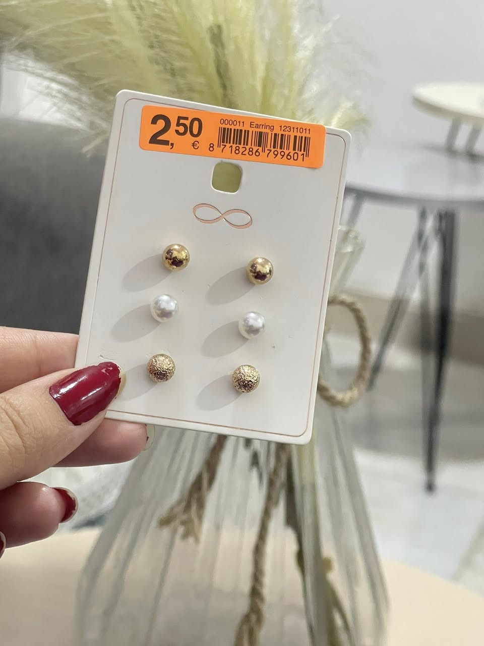 اكسسوارات اوربي طلاء ثابت سعر الكارت (الف فقط )..توصيل كل المحافظات 5 الف @إشارة


**إذا كنت صاحب هذا الإعلان وتريد حذفه لأي سبب، رجاءا أرسل رسالة إلى الدعم الفني**