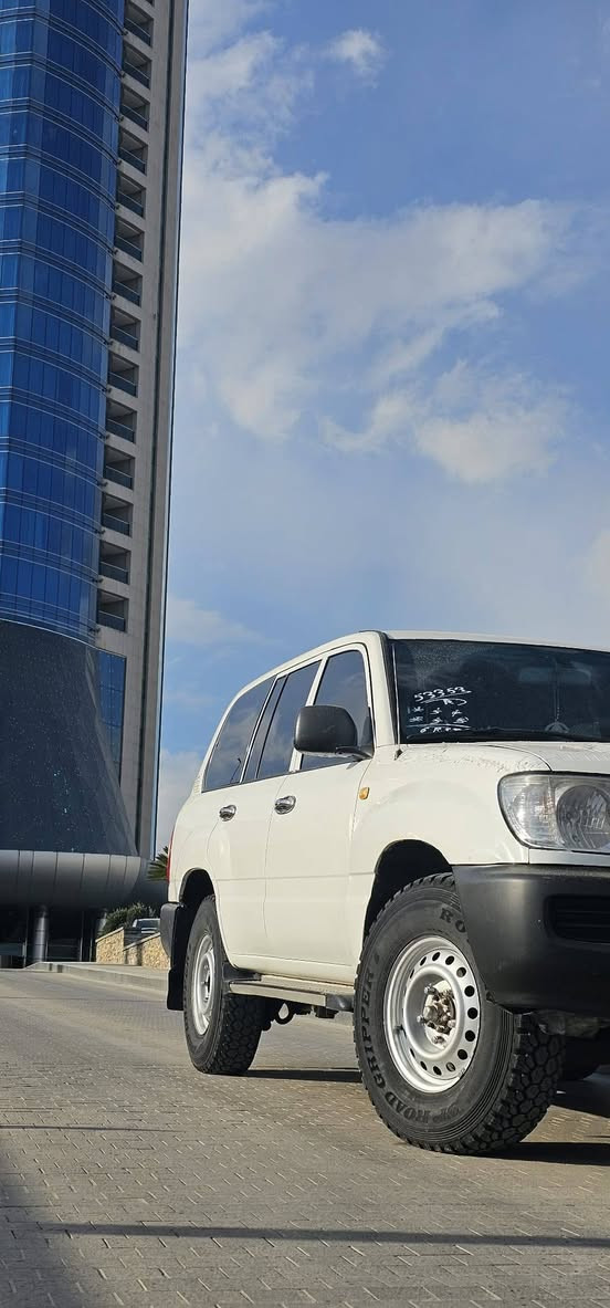 مۆنیکا2005فول عادی
تەحویل ئەسڵ

🌹سەنەوی تازەیە 🌹کارت بەنزین هەیە

حیزام بۆیاخ شوێن لەزگە 

من بە کامل ئەیفڕۆشم وەرگەڕاو نیە

مەعجونی نیە

پێش و دوای هیچی پێوەنیە

چوارتایەی لۆک

تاخم پێش و دوای لۆکک

دینارێ مەسروف نیە

ماشەڵای ئەوێ سەیارەکە 

نمونەیە ماڵی دۆستە

***********
***********

ئەدمین❤
