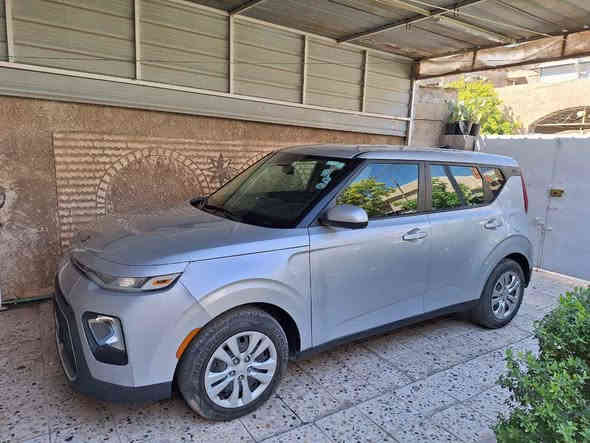 السلام عليكم
للبيع كيا سول 2020
السعر 132 ورقة
السيارة حادث بسيط وموضح بلصور واغلب الطخات ممصبوغة
محرك 2000 دوش
ماشية 50 ألف ميل
السيارة كاملة وبدون نواقص
رقم أربيل السنوية بأسمي
أبيع بشرط التحويل مكان السيارة بغداد المشتل
للتواصل على الرقم
*********** بغداد
