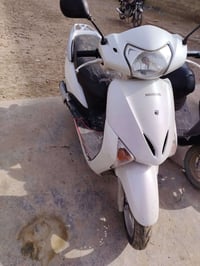 ليدي حديث للبيع مفتوح كلة شغال سعره ٦٥٠ وبي مجال شراي اتصل وتعال شوفه ...