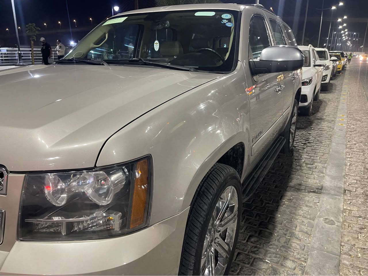 تاهو خليجي 2008 LTZ مكفول من الحادث و الصبغ رقم سليمانيه بيها جراد شي بسيط 195 و بيها مجال السماوه*********** السماوا, المثنى
