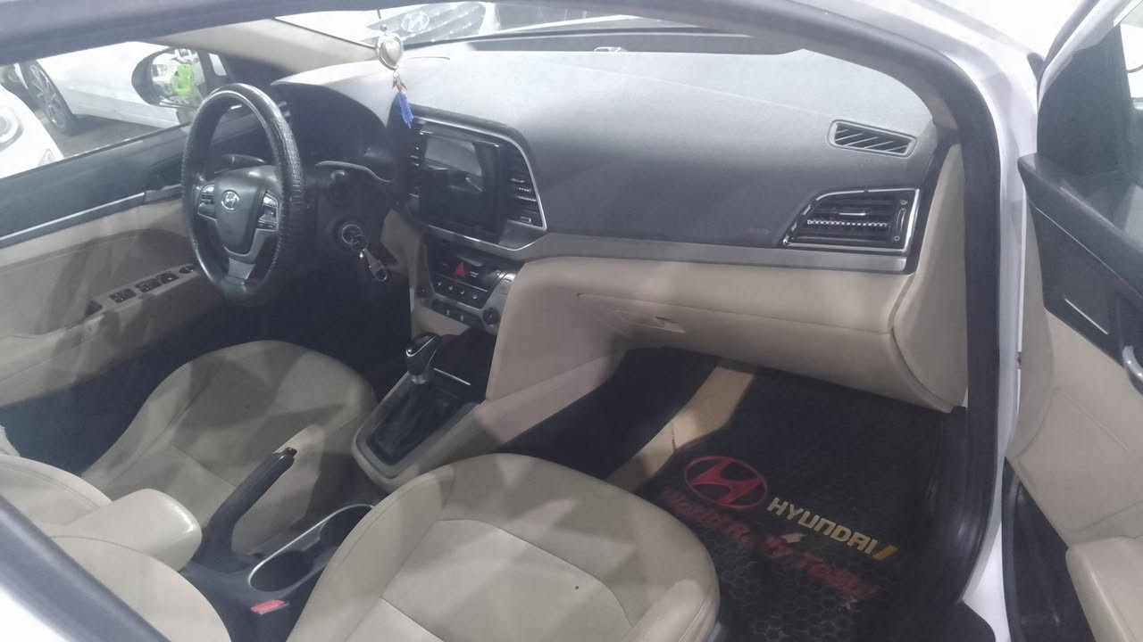 النترا 2018وارد امريكي بسمنهسياره حادثه باب السائق قطيتين تبديل وقطعتين كلير السعر 118مجال قليل حك الجيه المكان نجف ***********
