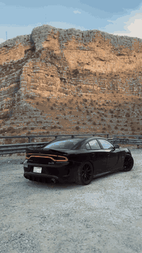 الوحش الاسود ال RT للبيع كلين بدون حادث 🔥🔥
السيارة مكفولة من الصبغ 
محدثة دعاميات وبنيد SRT لغرض الجمالية فقط
فول مواصفات على الفتحة 
السيارة شاشة جبيرة ومع اضافة وشم للداخل 
الاضافات 
برمجة وتفريغ البطل الياس يعني فول سيفتي 
فقط طلقات ماضايف اي شي 
الدبات سود واهل الرياضي يعرفون النغمة وطربها 
السيارة مهبطة علمود لنصبة🔥
تبريد خير من الله كمبريسر وراديتر جديد ميكانيكي يعني تدوس وانت مرتاح 
حادثها فقط بروجكتر دعاميه يعني كليييين🤍
السيارة عليها دعامية وايد بدي امامية بدون نفخات 
السيارة تاخذها ربع متذب عليها 
بدون وشم السيارة حالياً ❤️
والسيارة ب اسمي والرقم مميز شوفت عينكم🖤
للاستفسار اكثر المراسلة
🔴السونار موجود بلصور 

سعرها 185 وبيها مجال حك الجية فقط مو شراي لتراسلني 
نزلت السعر متوازي على البيعة  

واتساب او اتصال ***********
