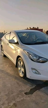 النترا موديل 2013 خليجي مكينه 1600مكفوله من الفتح جديده تبريد شغال حدا...