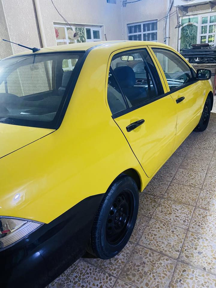 السلام عليكم لانسر 2010 مكينه 2000 مابيه لا تبخير ولاشي صدر امامي خلفي جديد تدفئه تبريد بس بس غاز مصبوغه عام جماليه هيئه مصفره تخم تاير سياره خير من الله السعر 65 وبيه مجال مكاني ديالى
الاتصال على الرقم ***********
